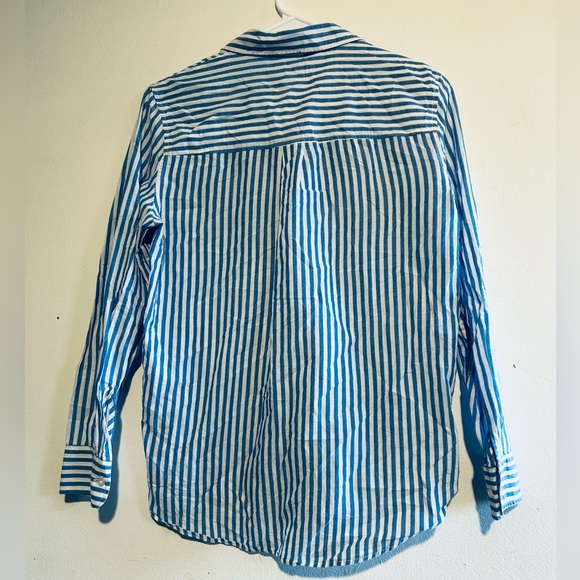 H&M women’s blue and white pinstripe button up - Picture 10 of 12